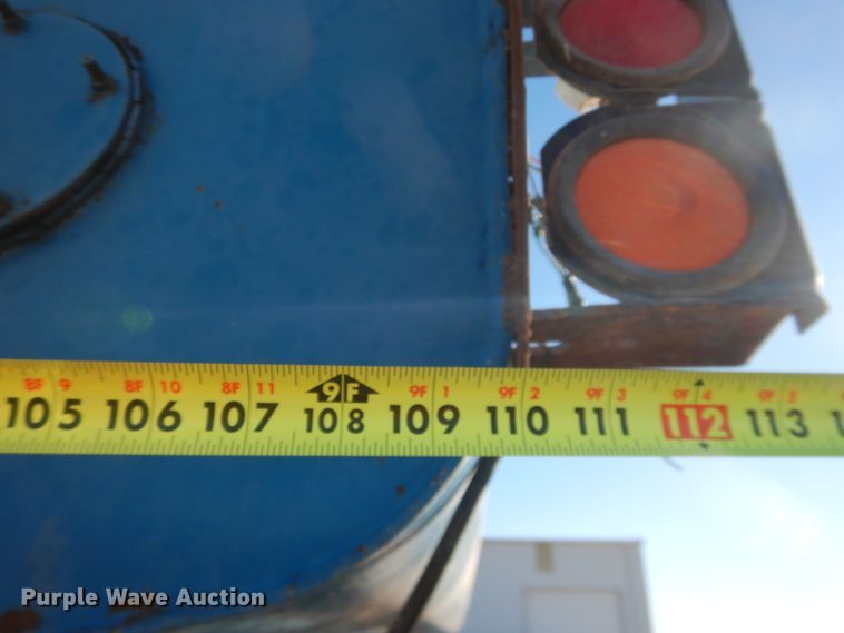 image for item DJ4942 SAC 7400  liquid manure spreader