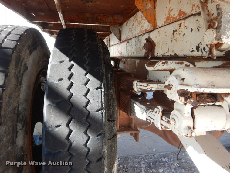 image for item DJ4943 Shop built silage dump trailer