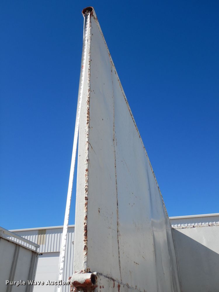 image for item DJ4944 Shop built silage dump trailer