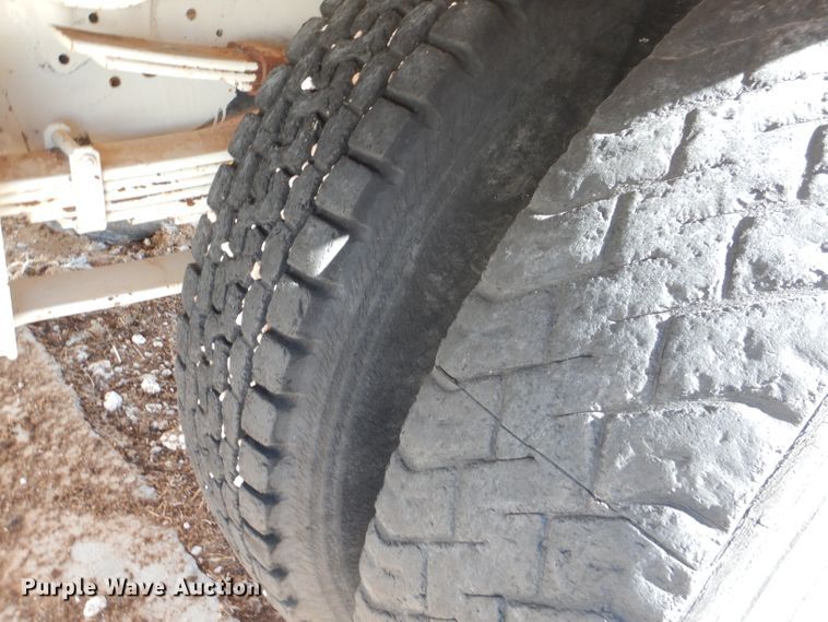 image for item DJ4944 Shop built silage dump trailer