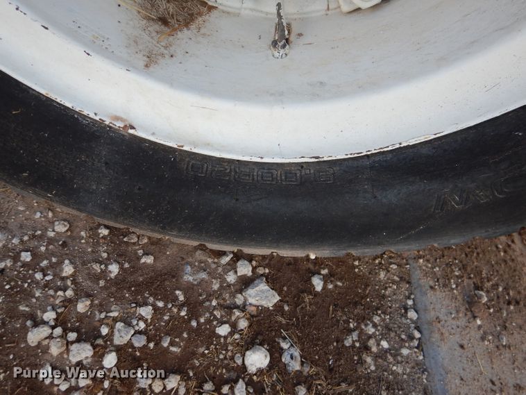 image for item DJ4944 Shop built silage dump trailer