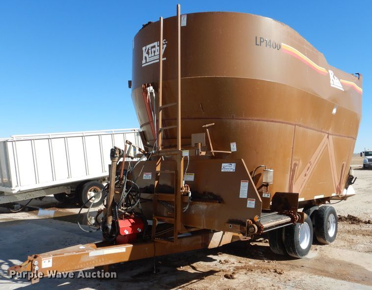 image for item DJ4945 Kirby LP1400 feed grinder/mixer