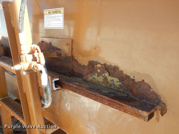 image for item DJ4945 Kirby LP1400 feed grinder/mixer