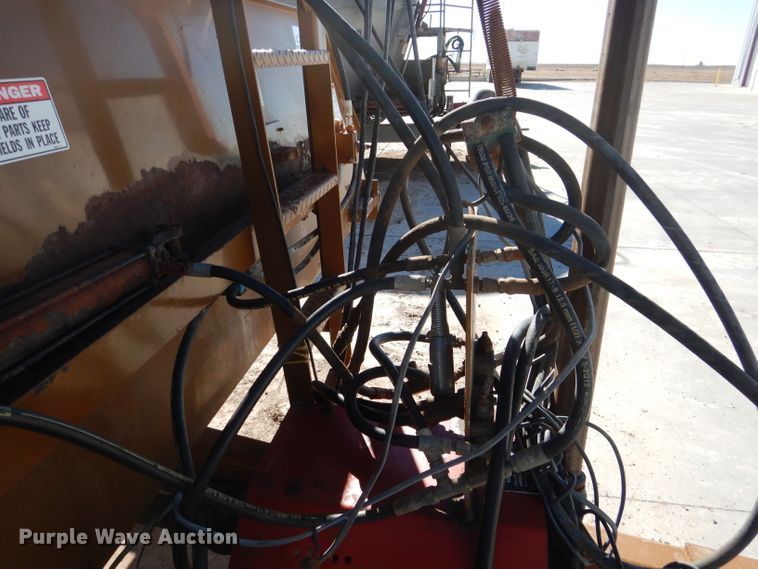 image for item DJ4945 Kirby LP1400 feed grinder/mixer