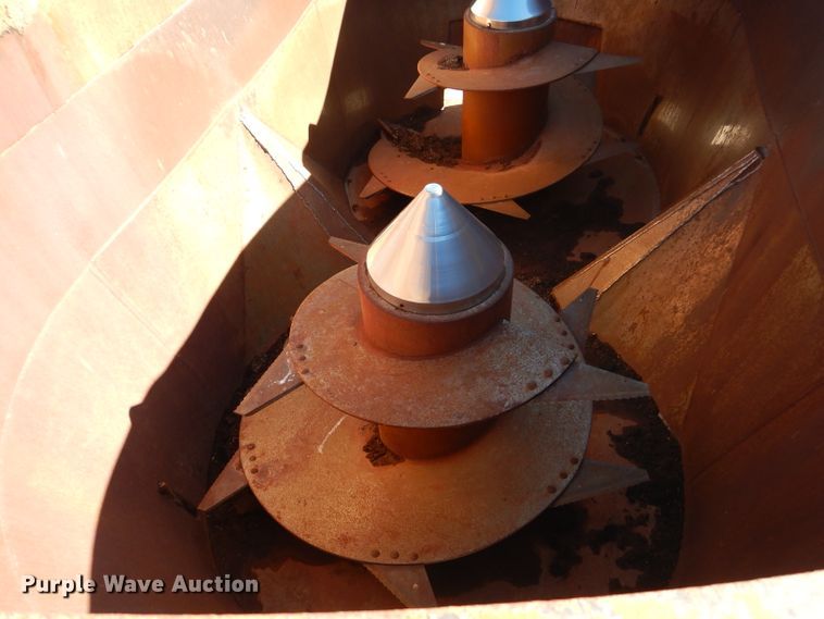 image for item DJ4945 Kirby LP1400 feed grinder/mixer