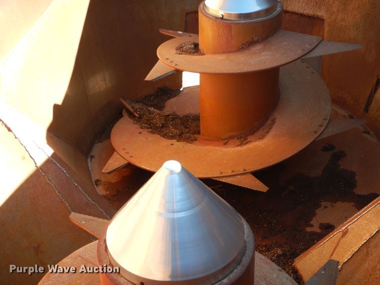 image for item DJ4945 Kirby LP1400 feed grinder/mixer