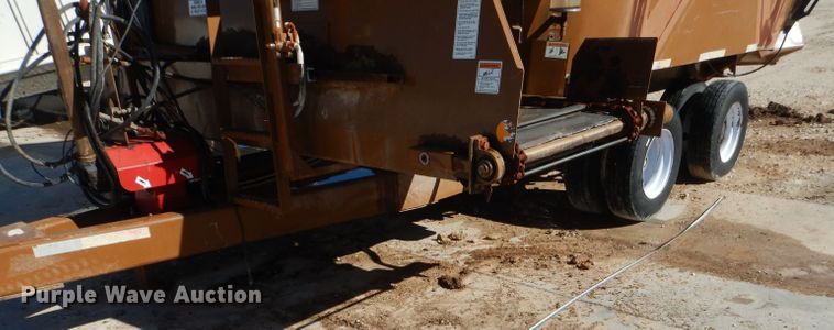 image for item DJ4945 Kirby LP1400 feed grinder/mixer