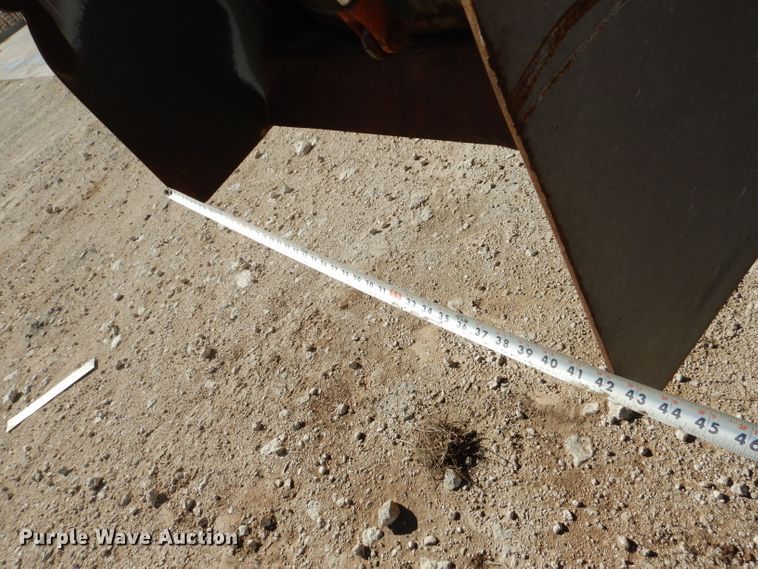 image for item DJ4946 Loewen 1022 feed grinder/mixer