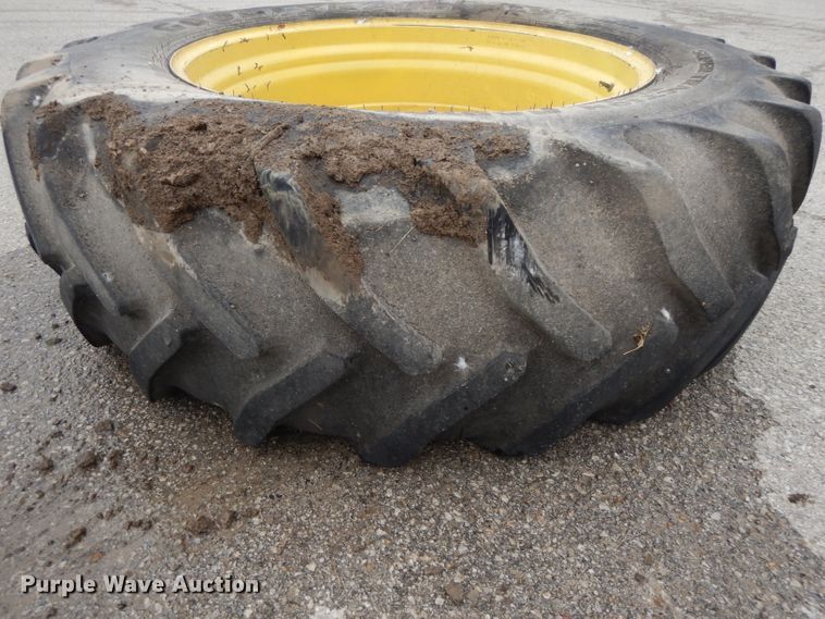 image for item DL2000 Tires and wheels