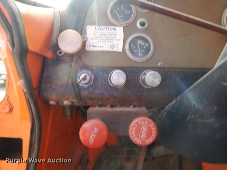 image for item DL2004 1974 International Loadstar 1700  grain truck