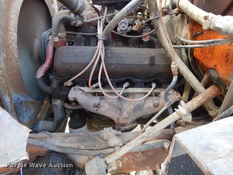 image for item DL2004 1974 International Loadstar 1700  grain truck