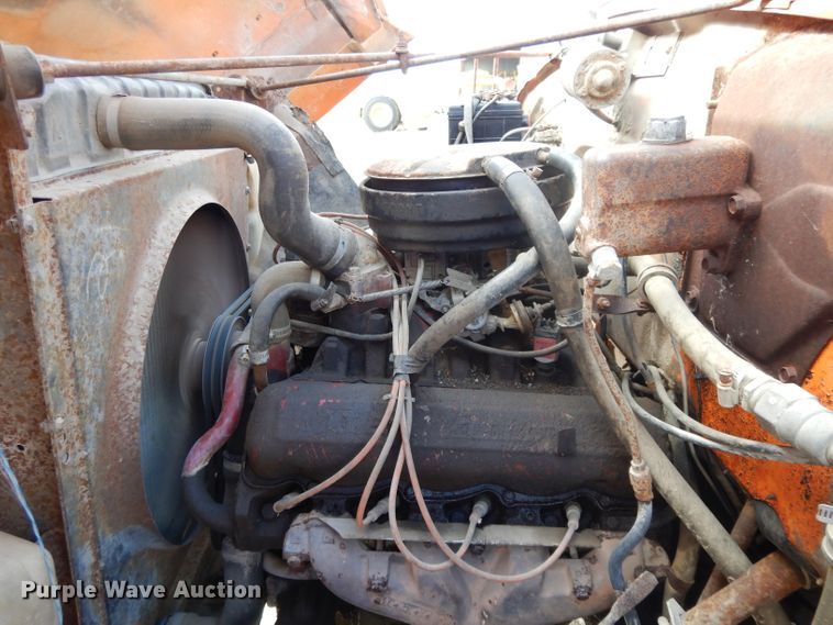 image for item DL2004 1974 International Loadstar 1700  grain truck