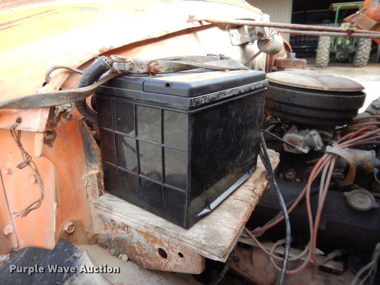 image for item DL2004 1974 International Loadstar 1700  grain truck