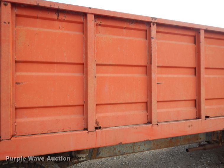 image for item DL2004 1974 International Loadstar 1700  grain truck