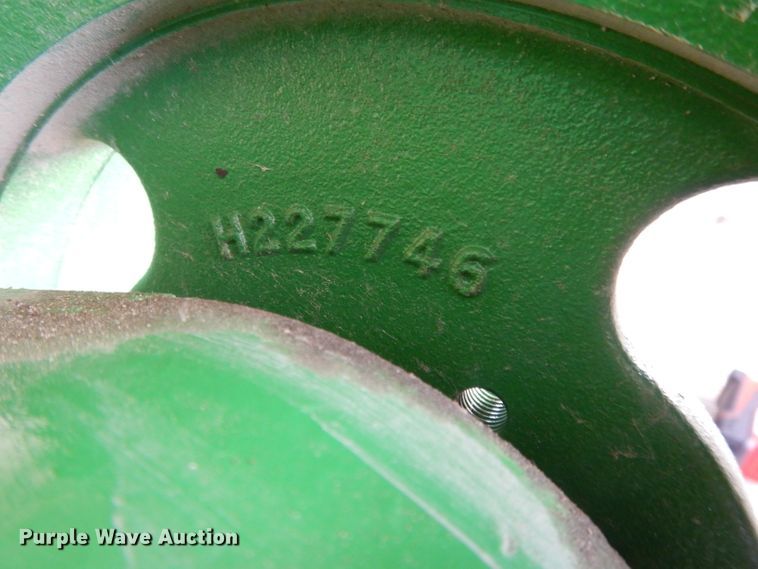 image for item DL2006 John Deere straw chopper jack shaft