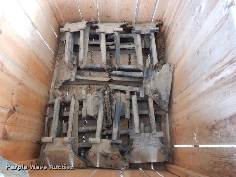 image for item DL2007 (16) no-till coulters