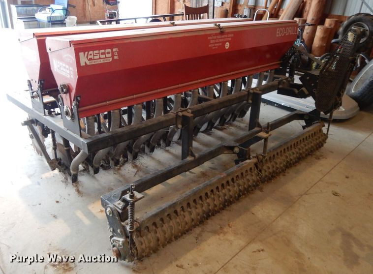 image for item DL2714 Kasco RED-96  grain drill