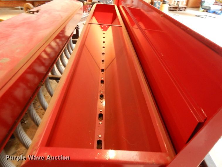 image for item DL2714 Kasco RED-96  grain drill