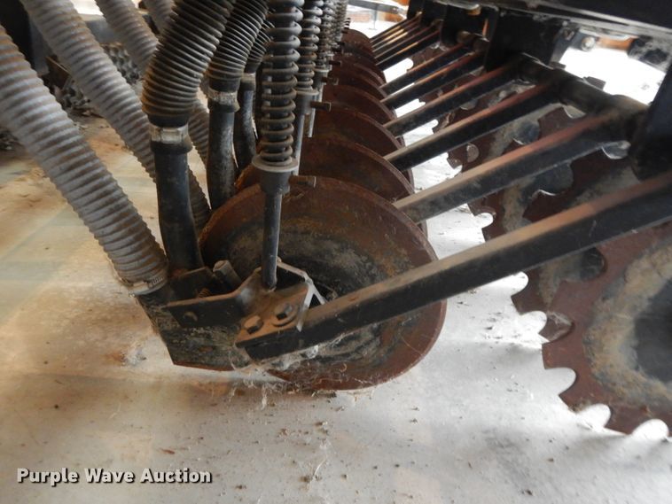 image for item DL2714 Kasco RED-96  grain drill