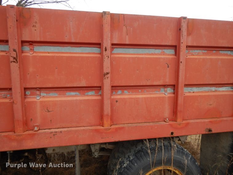 image for item DL2743 1967 Ford 600  grain truck