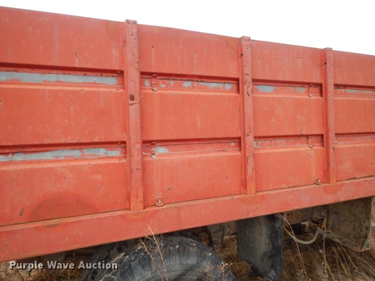 image for item DL2743 1967 Ford 600  grain truck