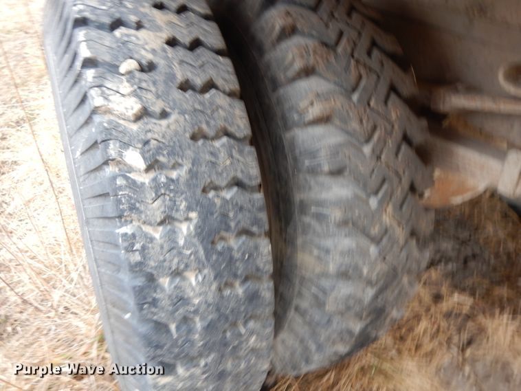 image for item DL2743 1967 Ford 600  grain truck