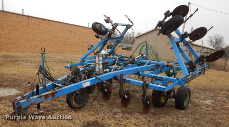 image for item DL2744 DMI 4100 anhydrous applicator