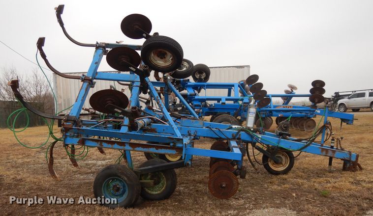 image for item DL2744 DMI 4100 anhydrous applicator