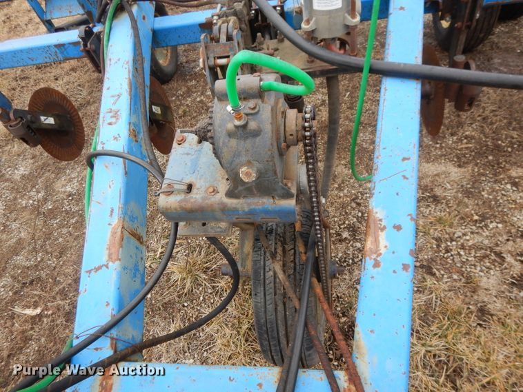 image for item DL2744 DMI 4100 anhydrous applicator