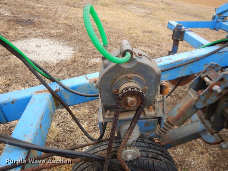 image for item DL2744 DMI 4100 anhydrous applicator