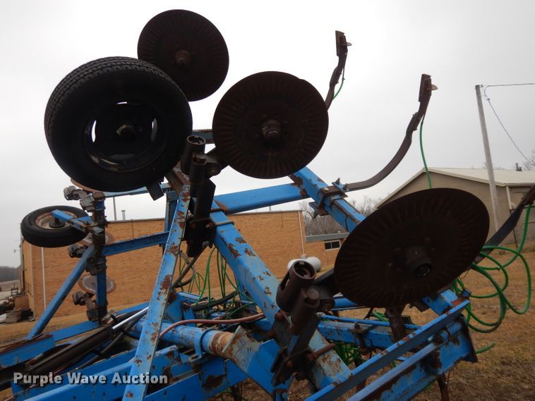 image for item DL2744 DMI 4100 anhydrous applicator