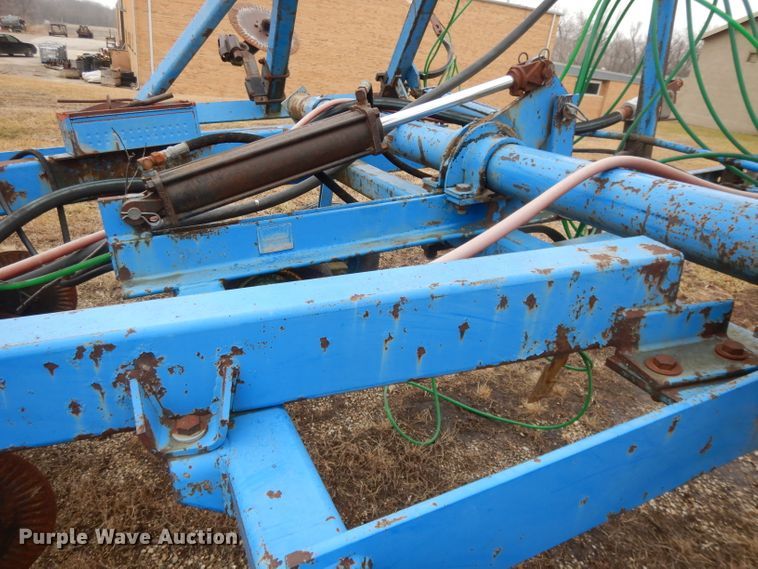 image for item DL2744 DMI 4100 anhydrous applicator