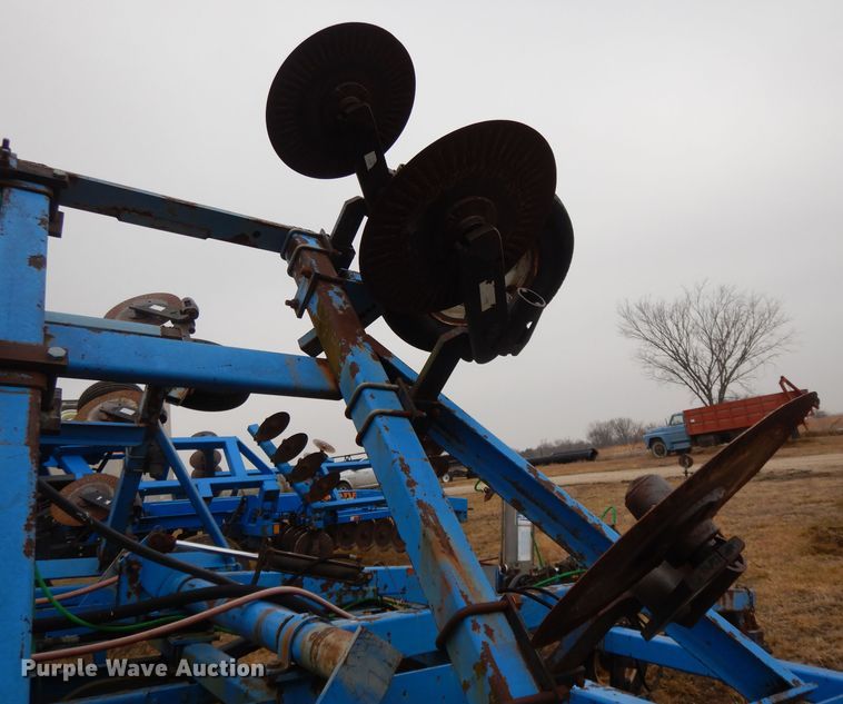 image for item DL2744 DMI 4100 anhydrous applicator