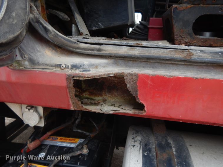 image for item DL2745 1991 Mack CH613  fertilizer tender truck