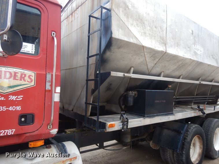 image for item DL2745 1991 Mack CH613  fertilizer tender truck