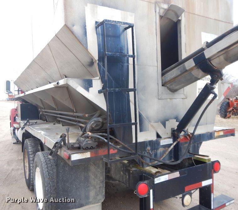 image for item DL2745 1991 Mack CH613  fertilizer tender truck