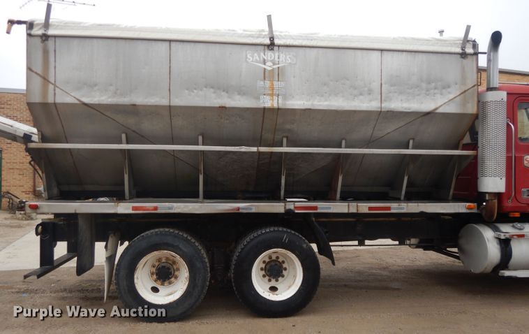 image for item DL2745 1991 Mack CH613  fertilizer tender truck