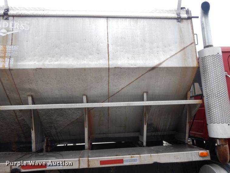 image for item DL2745 1991 Mack CH613  fertilizer tender truck