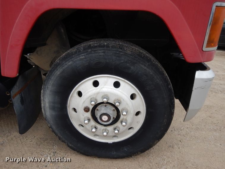 image for item DL2745 1991 Mack CH613  fertilizer tender truck