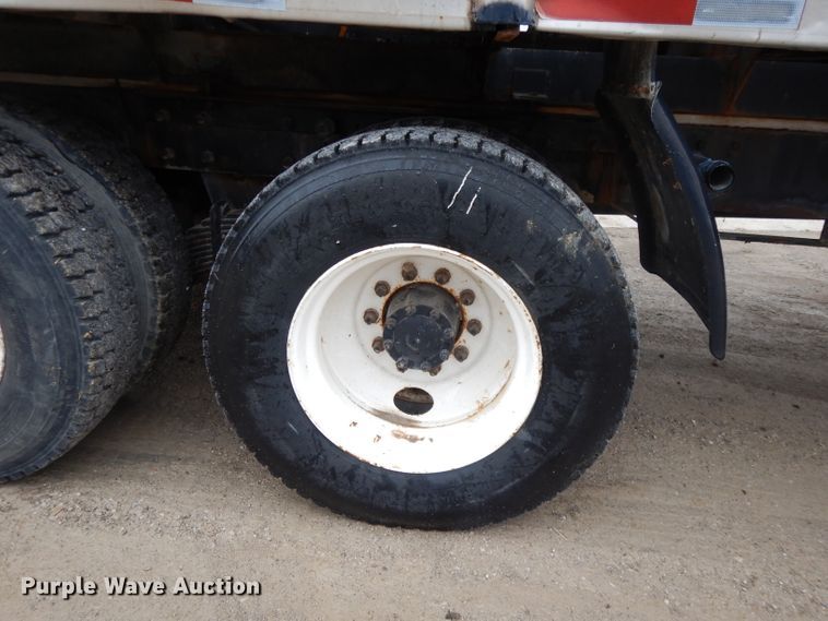 image for item DL2745 1991 Mack CH613  fertilizer tender truck