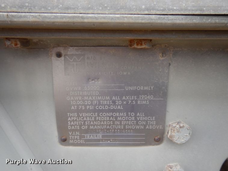 image for item DL2747 1985 Wilson AGH700 grain trailer