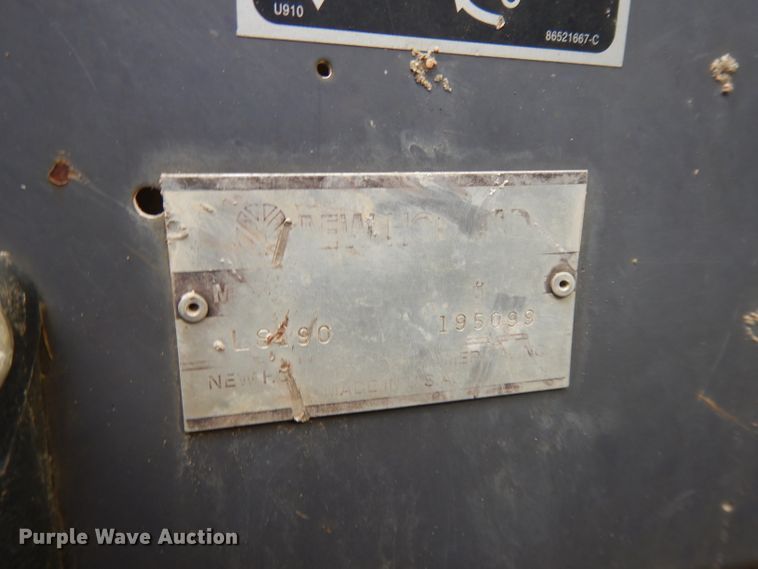 image for item DL2748 1999 New Holland LS190  skid steer loader