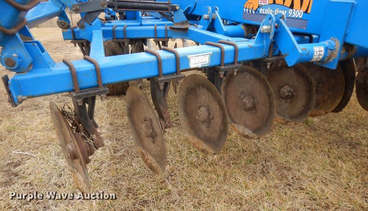 image for item DL2749 DMI Ecolo-Tiger 9300  disk ripper