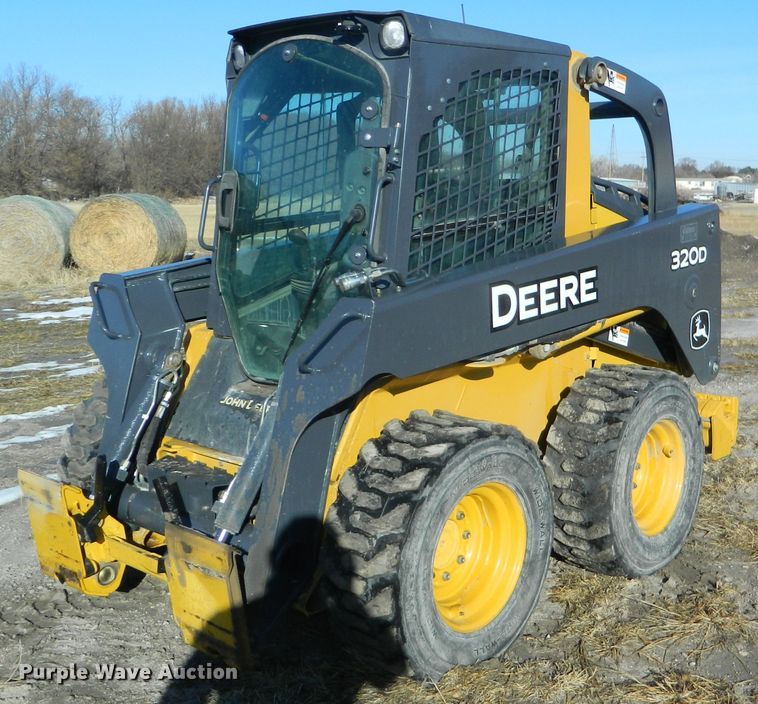 image for item EH9480 2011 John Deere 320D  skid steer loader
