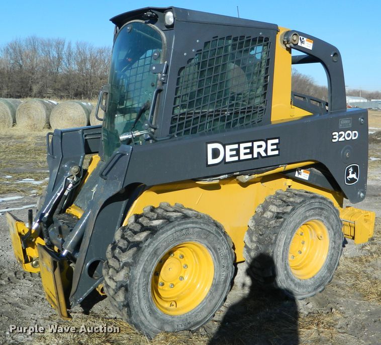 image for item EH9480 2011 John Deere 320D  skid steer loader