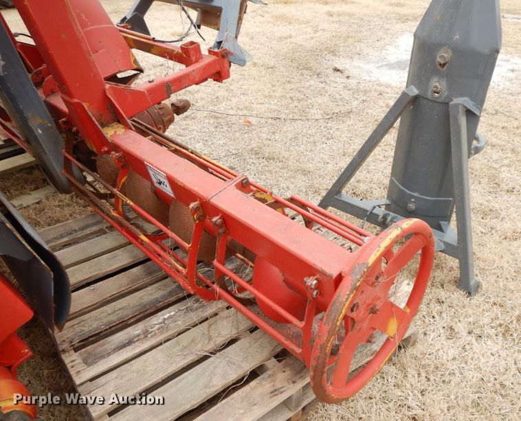 image for item GG9293 Mainero 2340 grain extractor