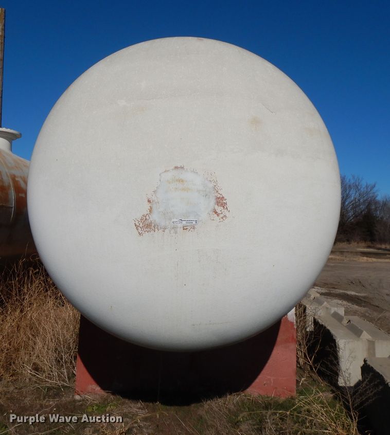 image for item GG9298 Anhydrous ammonia bulk tank