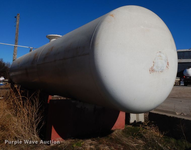 image for item GG9298 Anhydrous ammonia bulk tank