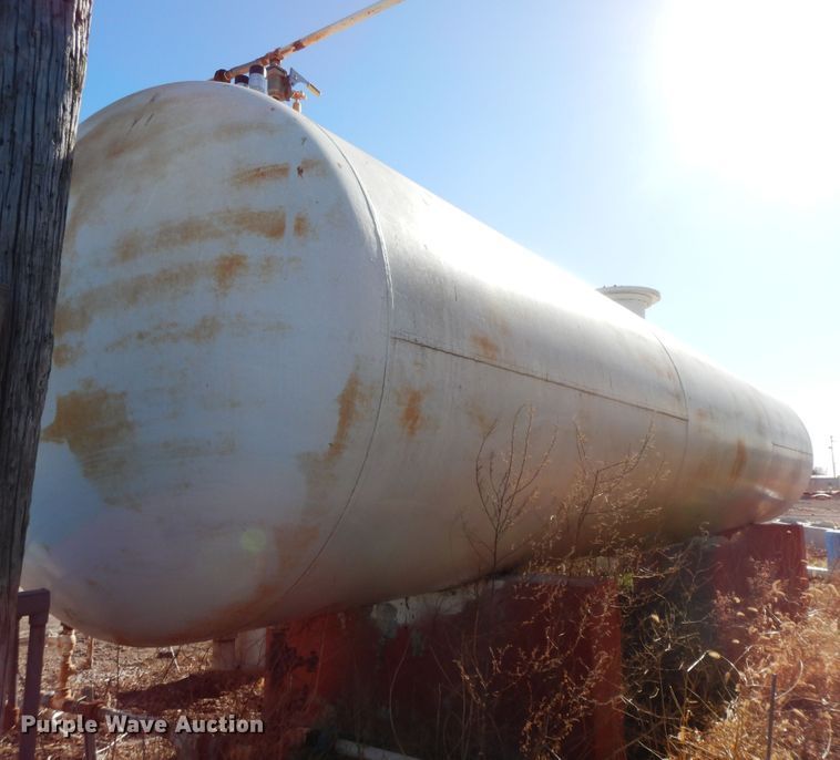 image for item GG9299 Anhydrous ammonia bulk tank