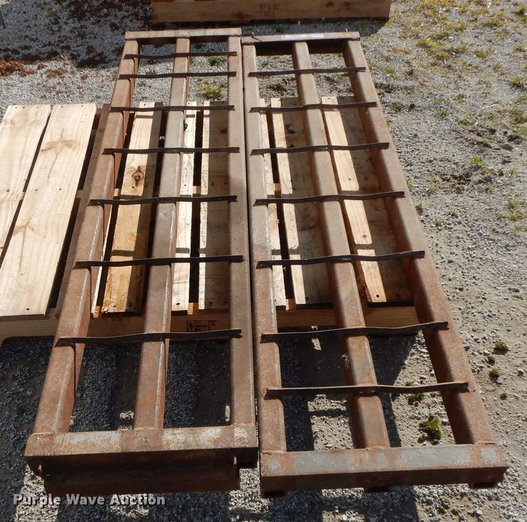 image for item GG9362 (2) trailer ramps